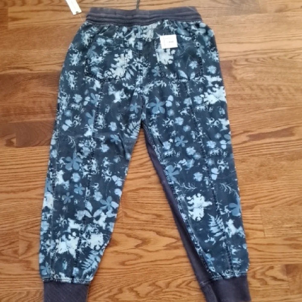 Anthropologie Floral Nomad Pant - Blue and Black - Picture 4 of 6